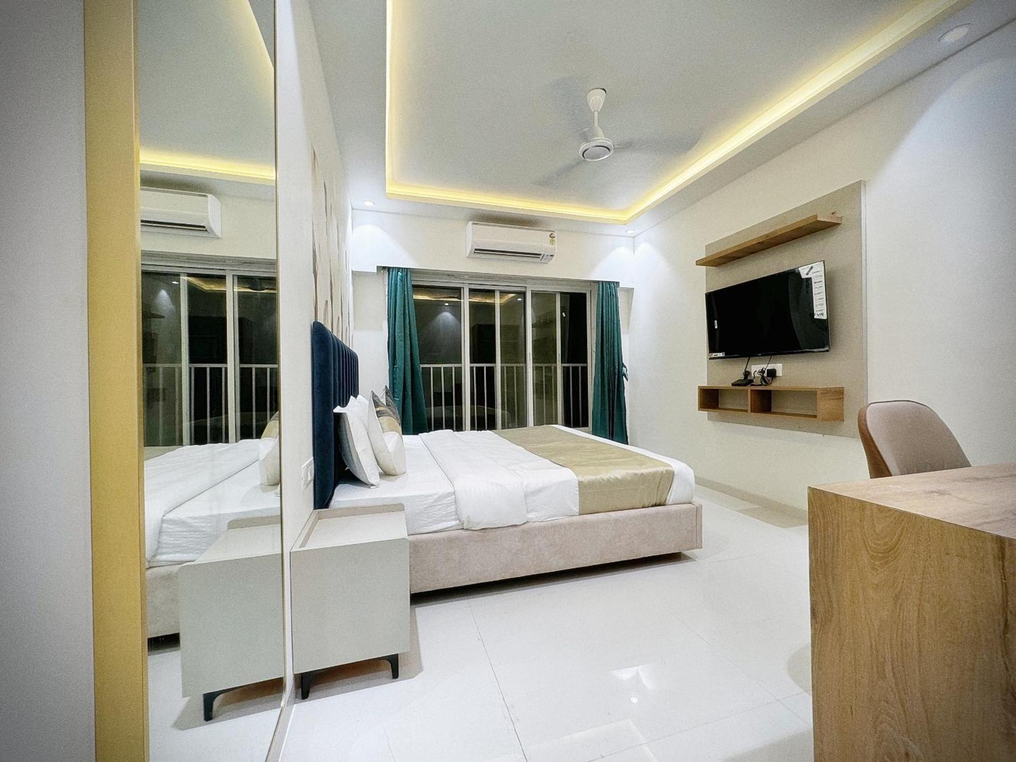 The Orion Premium Suites Mumbai Bagian luar foto